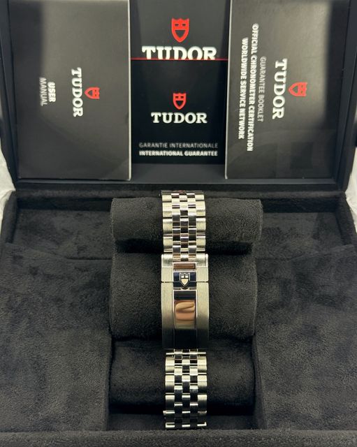 Tudor Black Bay Chrono M79360N-0014 Image 3